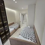My -tirana Centre Apartamento